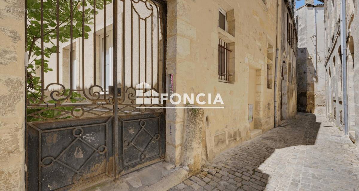 Appartement à BORDEAUX