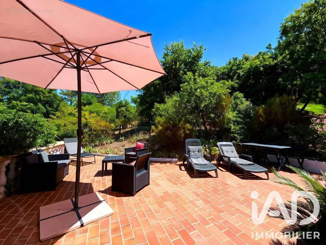 Photo 4 - Maison à ROQUEBRUNE-SUR-ARGENS