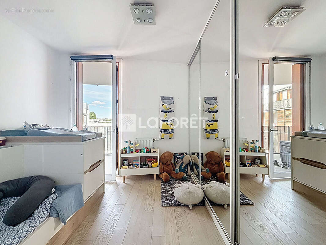 Appartement à BOURG-LA-REINE