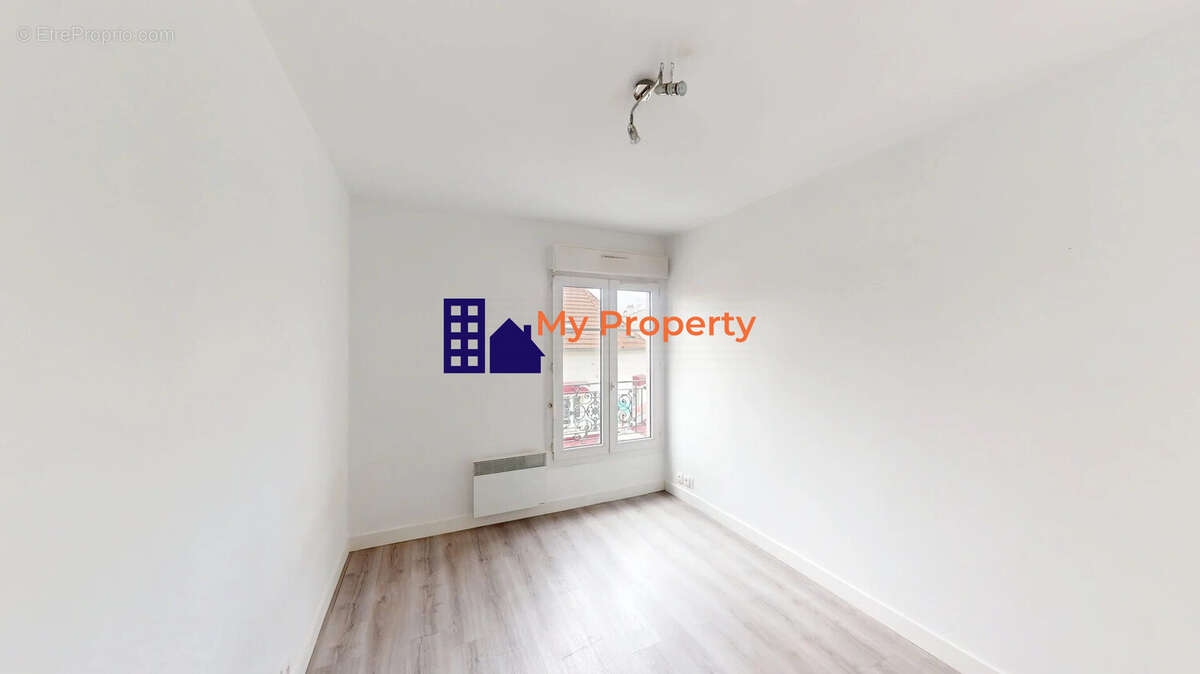 Appartement à LA GARENNE-COLOMBES