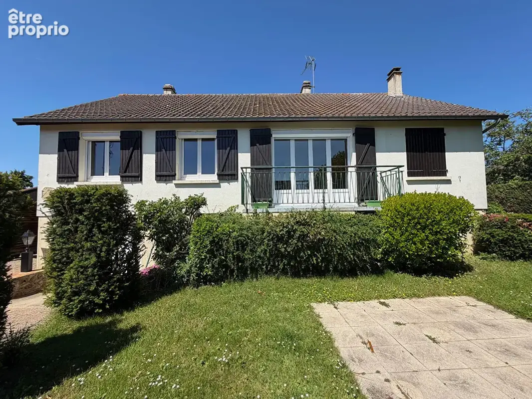 Maison à CIERREY