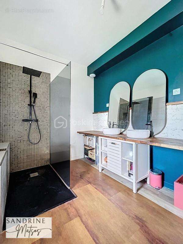 Maison à CHARVIEU-CHAVAGNEUX