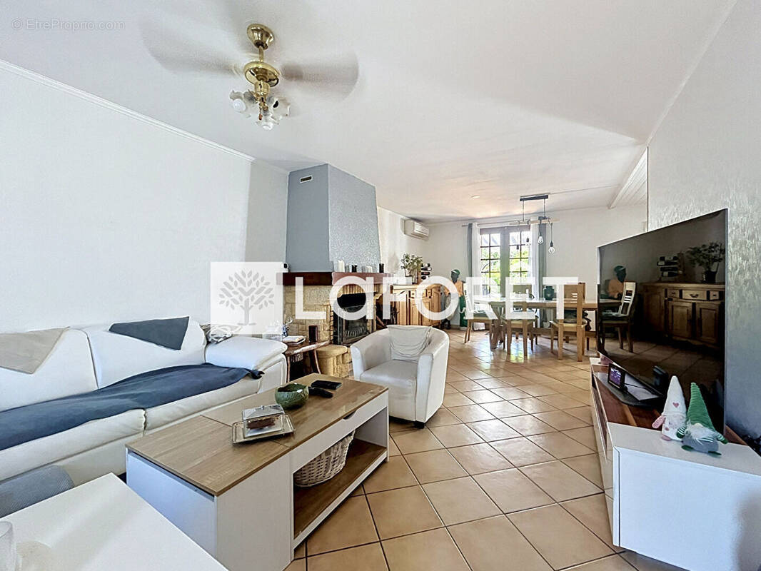 Maison à CESSON
