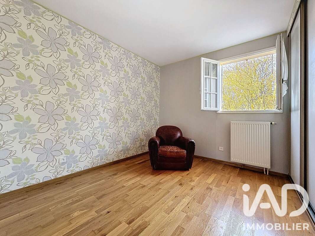Photo 9 - Maison à SAINT-REMY-LES-CHEVREUSE