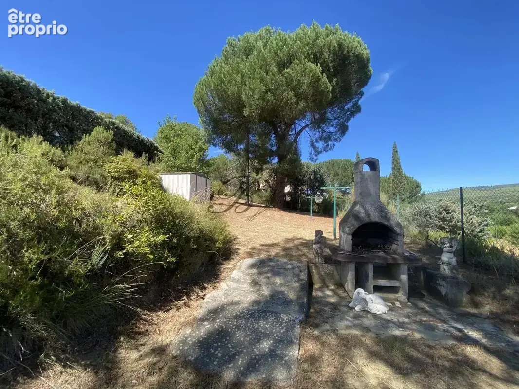 Maison à La Tour-d'Aigues avec terrain - photo 6