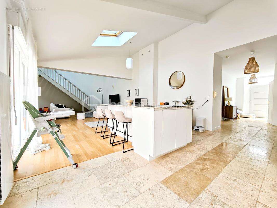 Coup de Cœur — Splendide Villa T6 d'Exception (180,29 m²) - photo 5