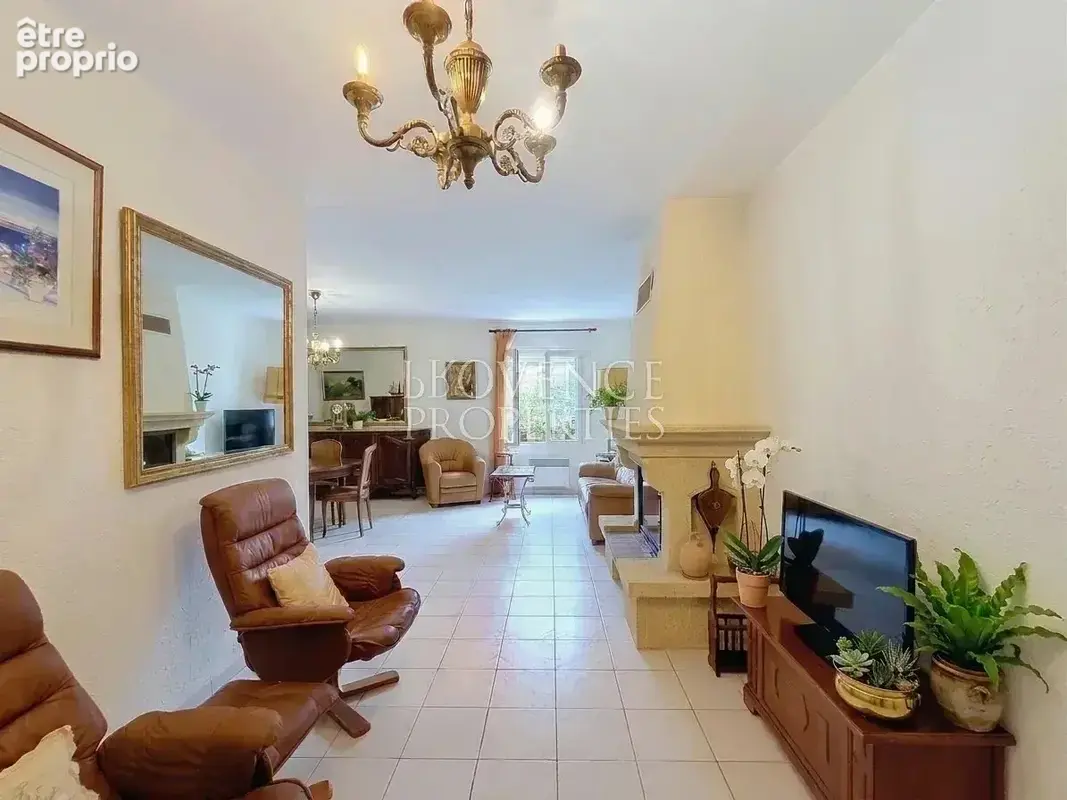 CARQUEIRANNE – Villa 154 m² avec vie de plain-pied, terrain piscinable de 857 m², à 5 min des plages - photo 5