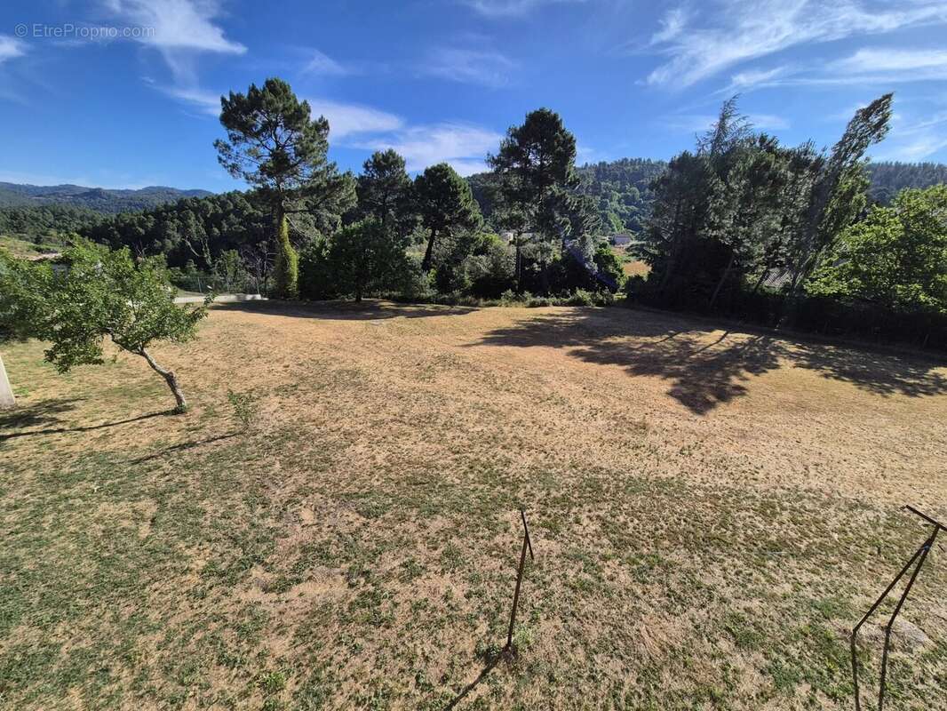 Maison à LAVAL-PRADEL