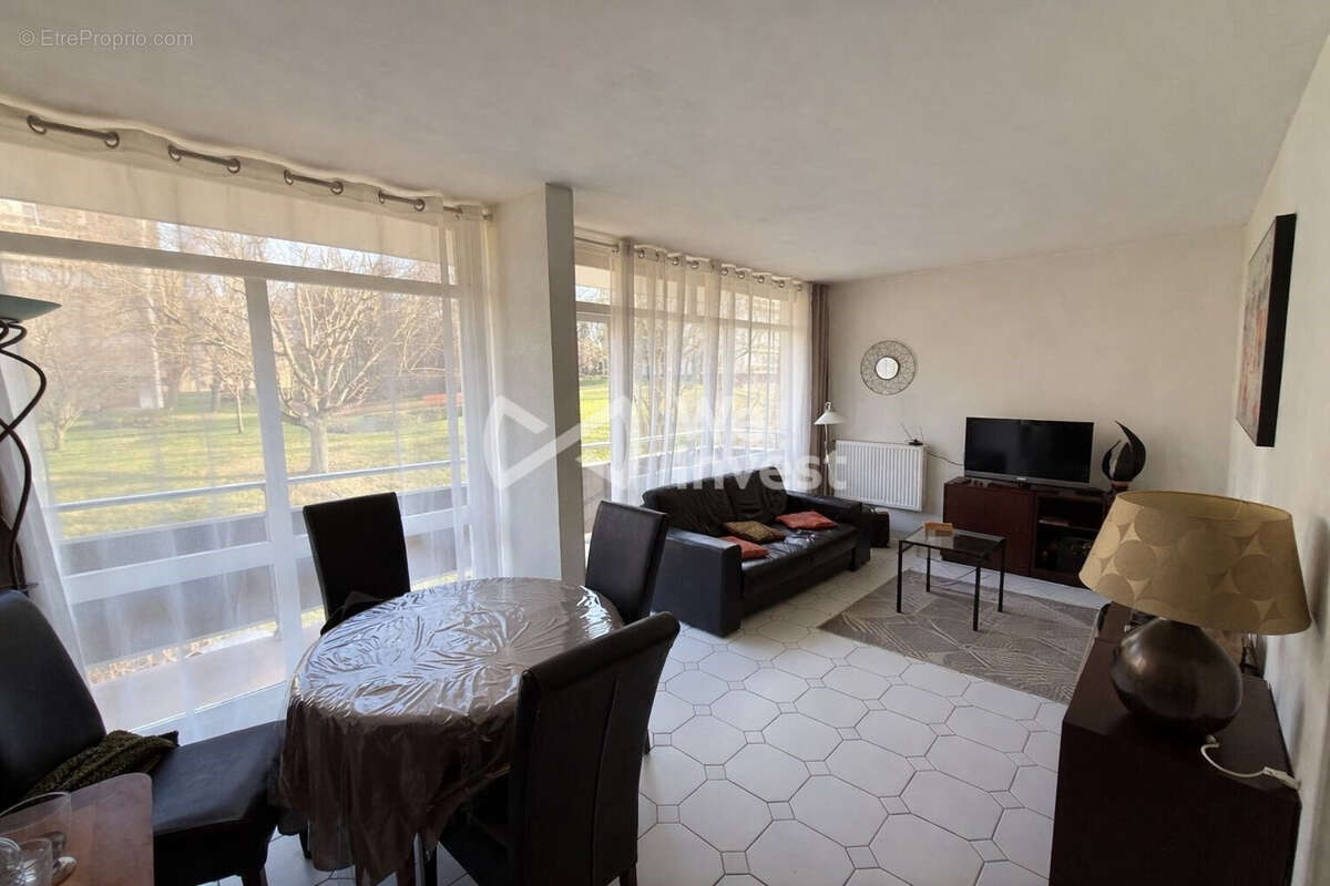 Appartement à LIVRY-GARGAN
