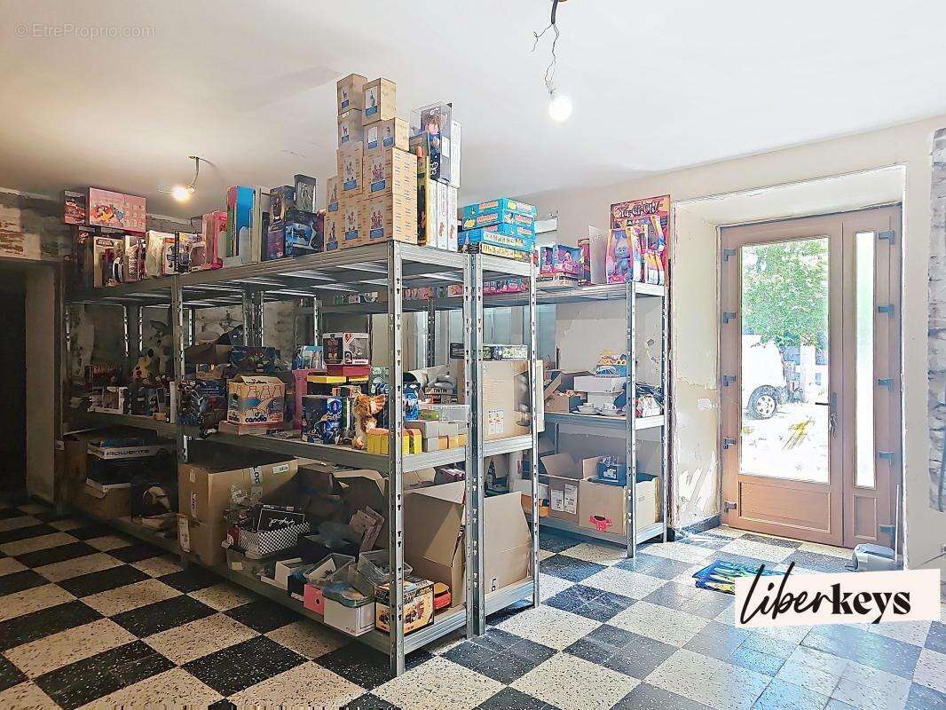 Maison à RIBAUTE-LES-TAVERNES