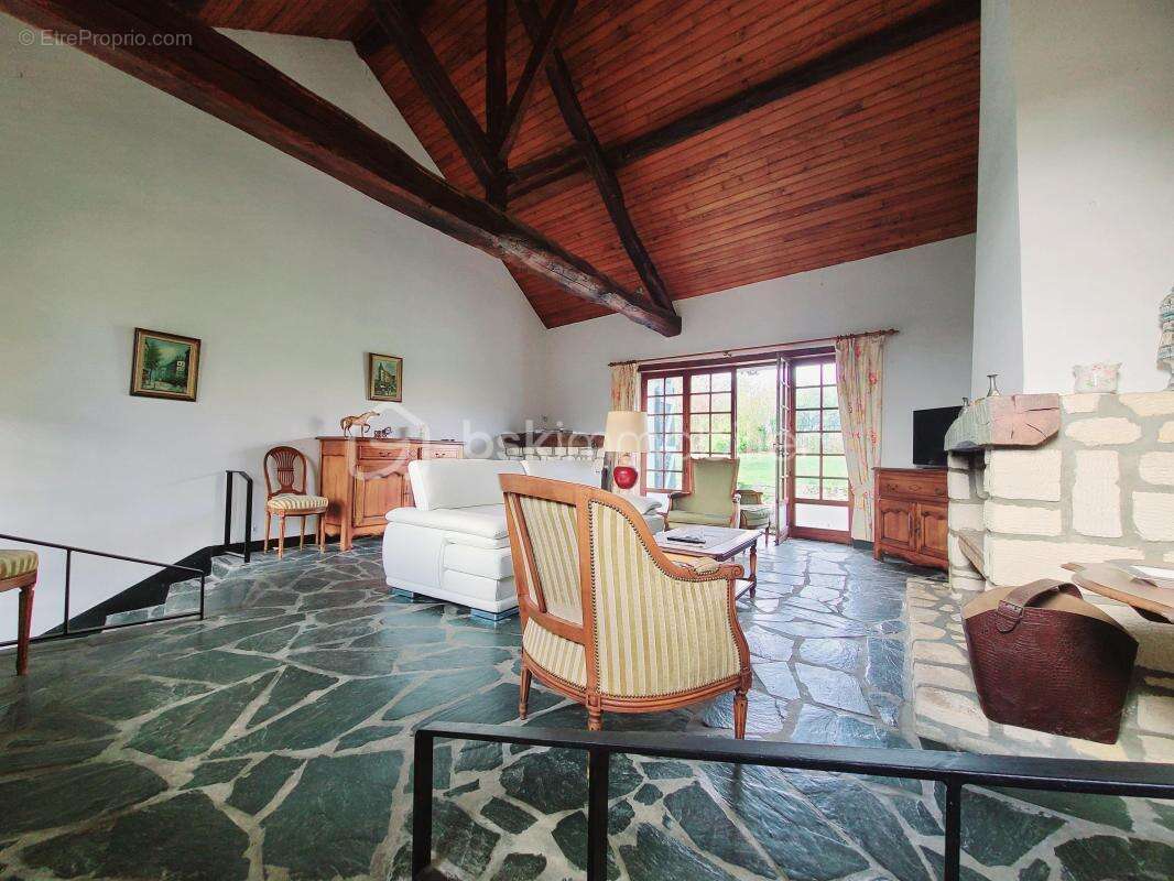 Maison à BOISSY-SOUS-SAINT-YON