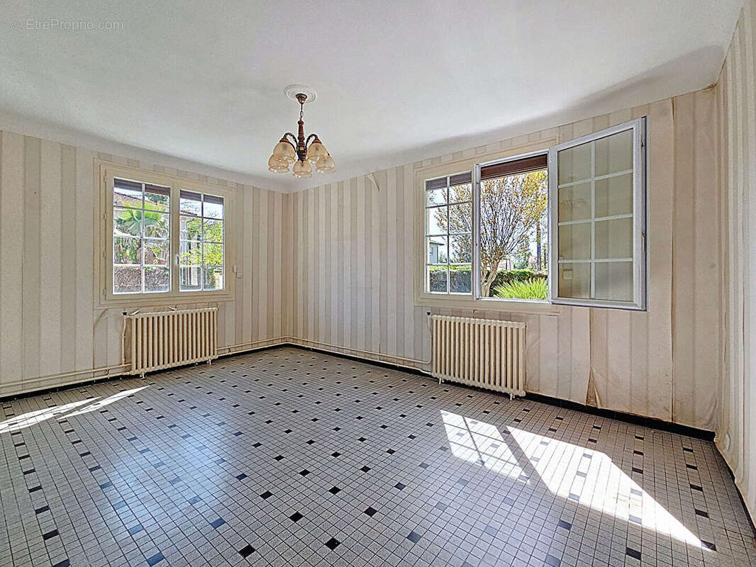 Maison à PESSAC