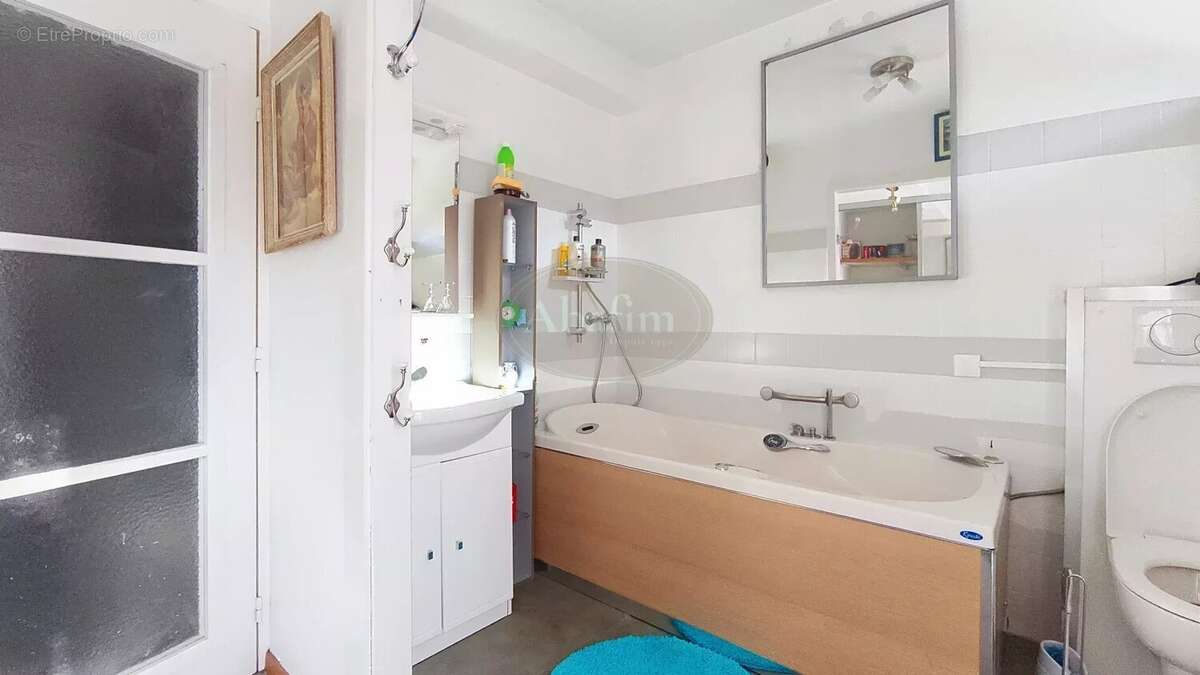 Maison à JUZET-DE-LUCHON