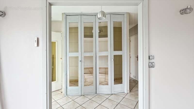 Sous offre !! - photo 5