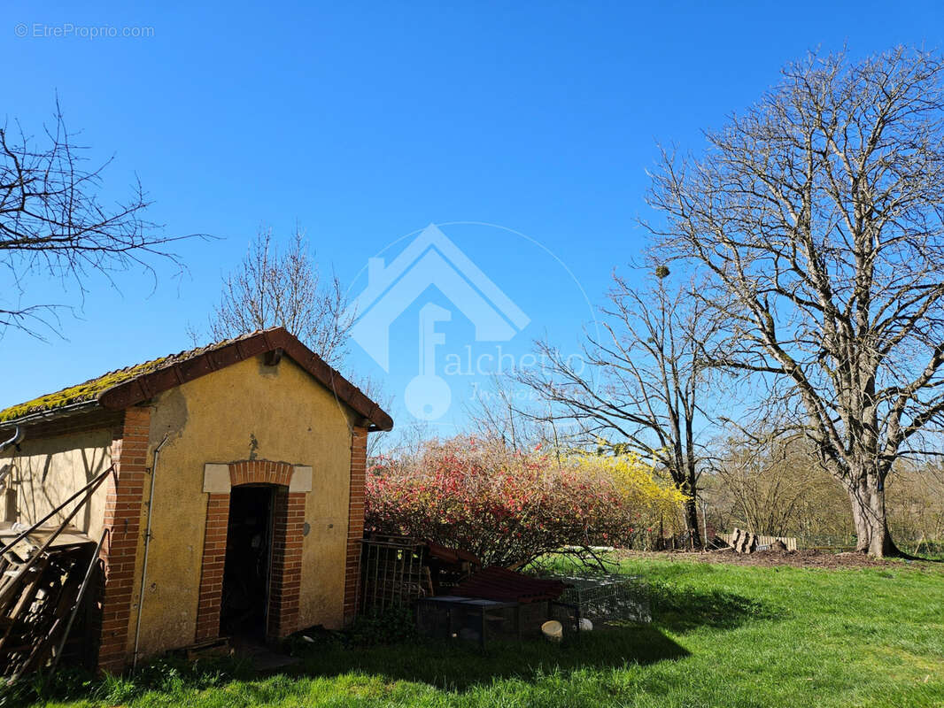 Maison à CHAVROCHES