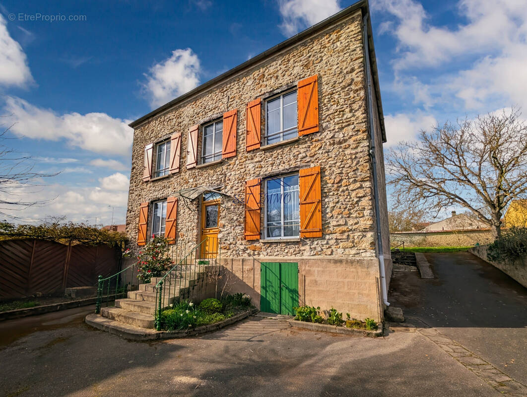 Maison à LARDY
