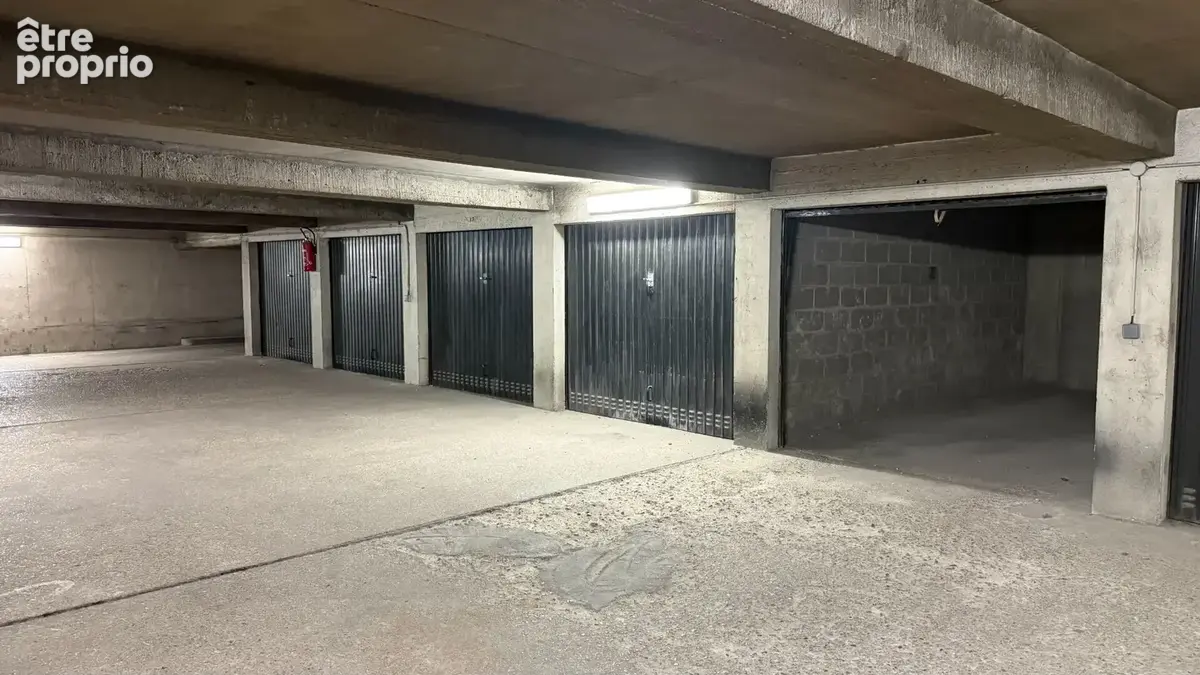 Parking à MONTROUGE