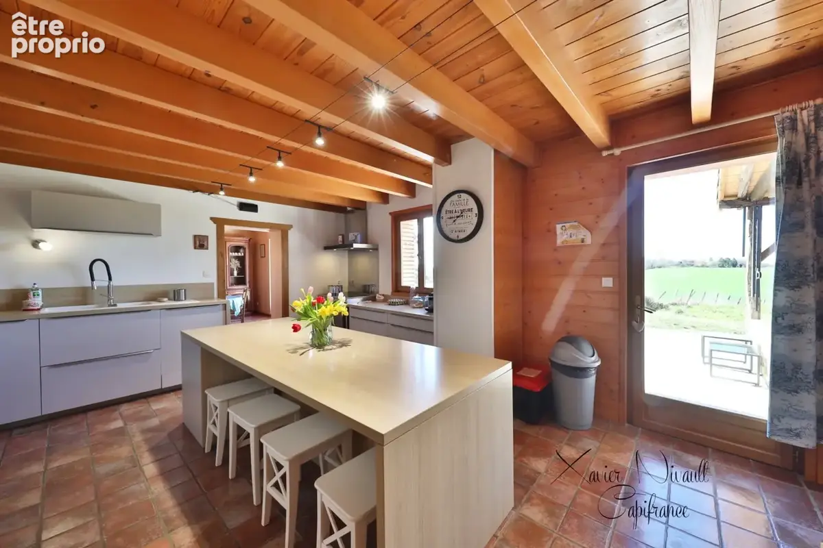 Maison à vendre 11 pièces proche de SAINT AMOUR (39) - photo 6