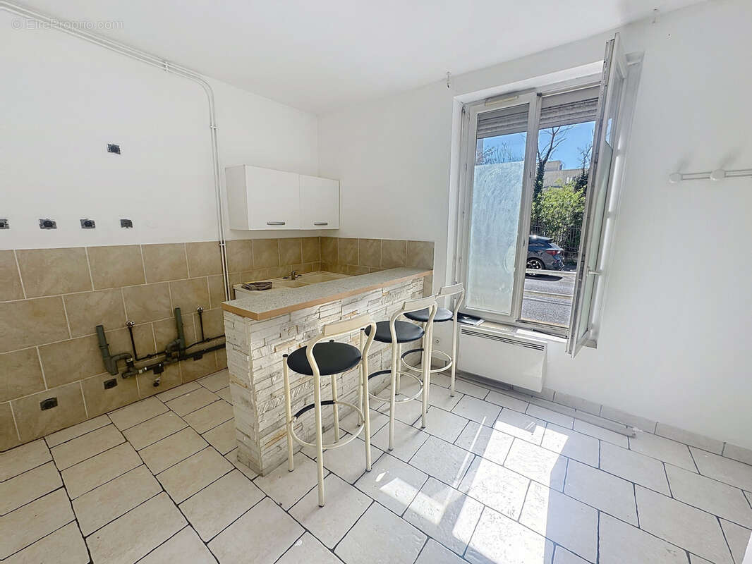 Appartement à SAINT-ETIENNE