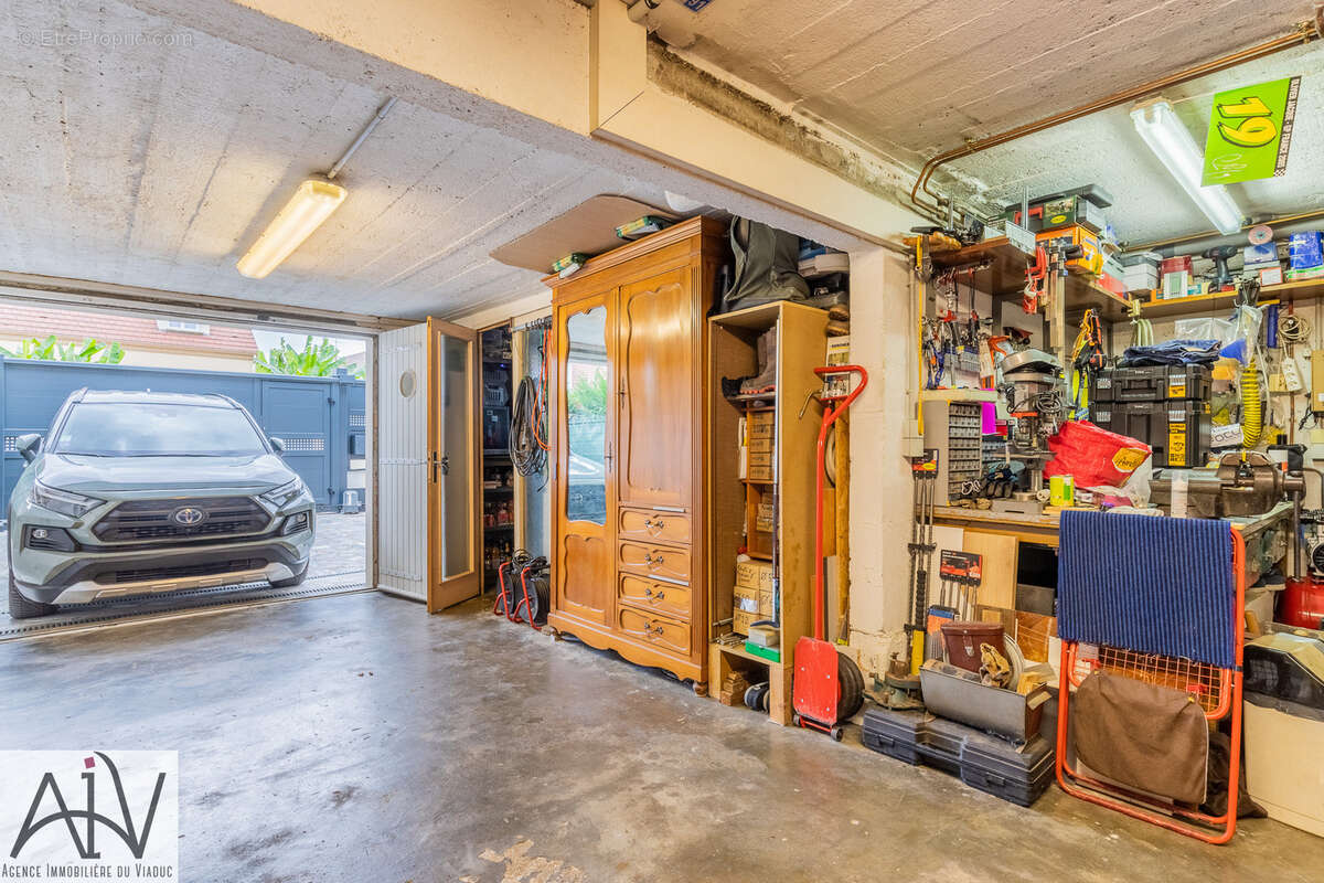 Maison à SAVIGNY-SUR-ORGE