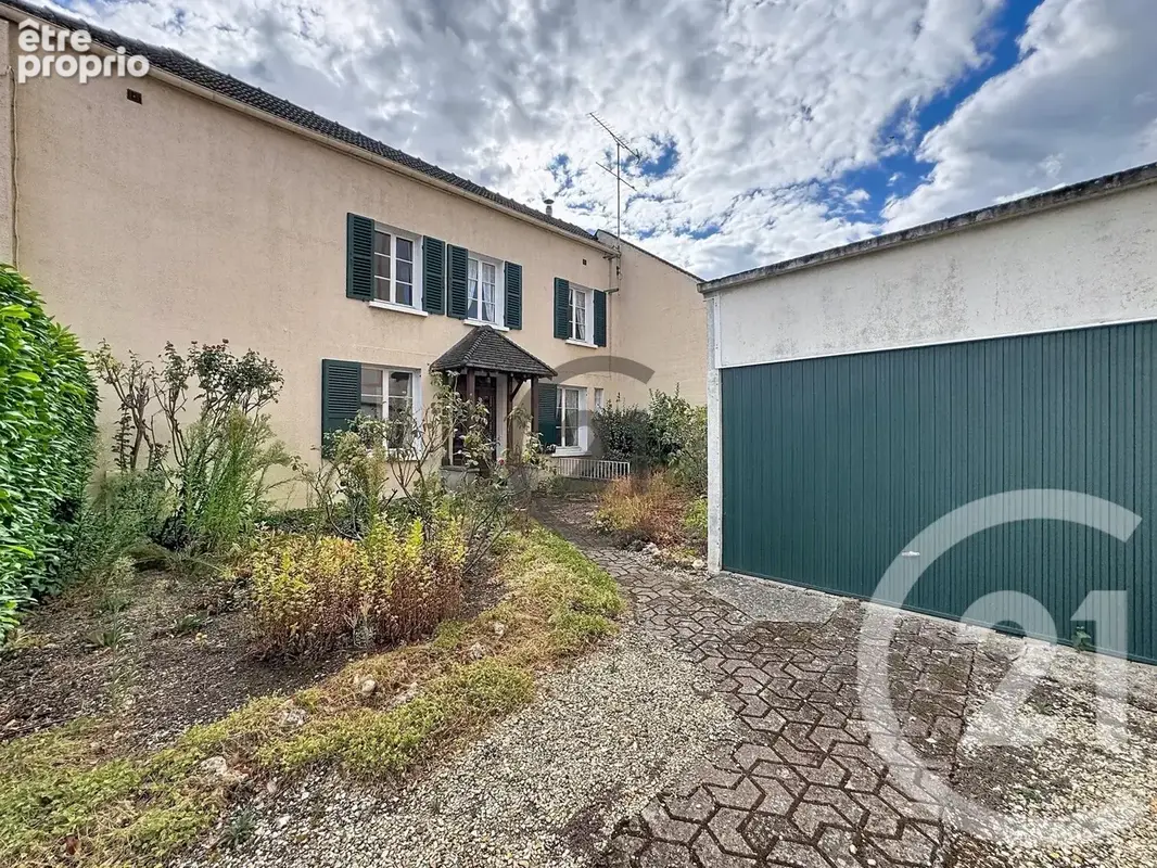 Photo Maison à Montereau-Fault-Yonne au prix de 120 000€