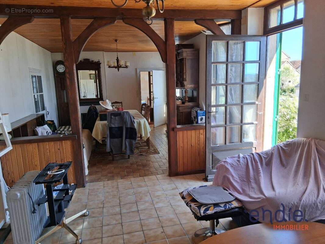 Maison à COULEUVRE