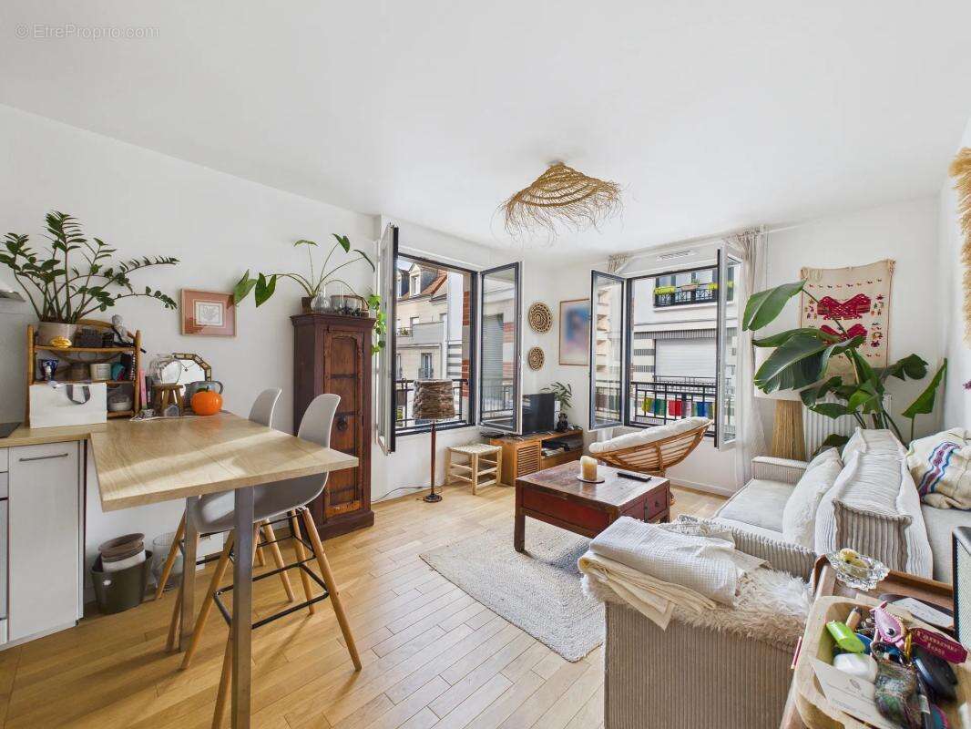 Appartement à ASNIERES-SUR-SEINE