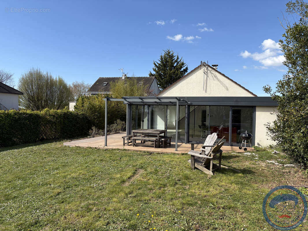 Maison à ROCHECORBON