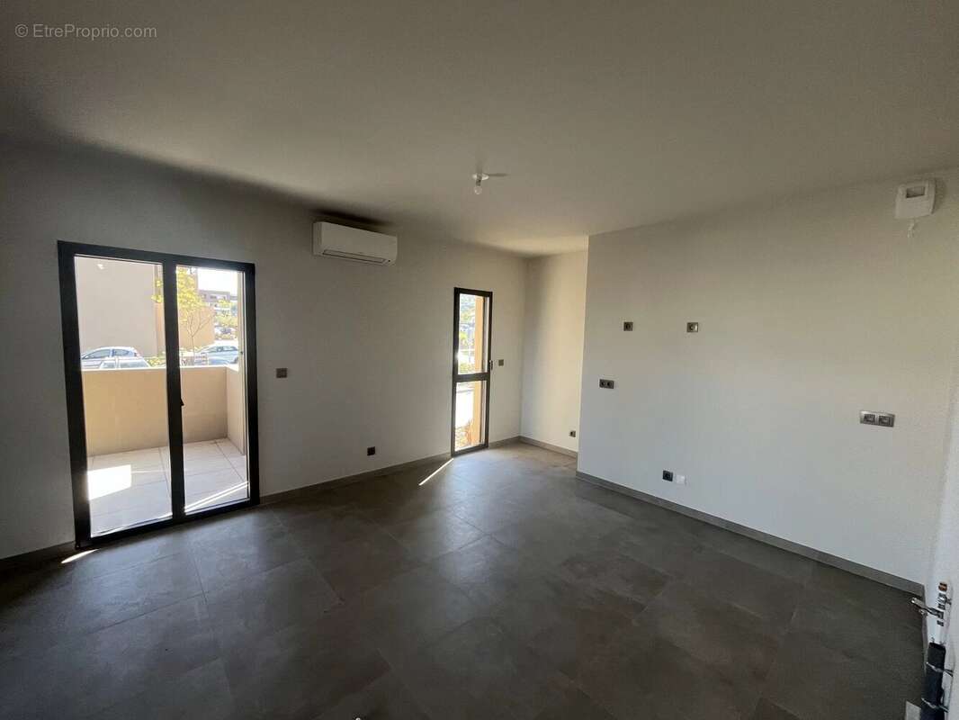 Appartement à BORGO