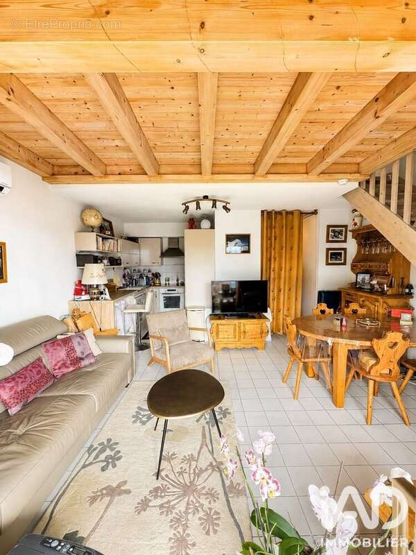 Appartement 43 m² à La Roche-Sur-Foron  - photo 3