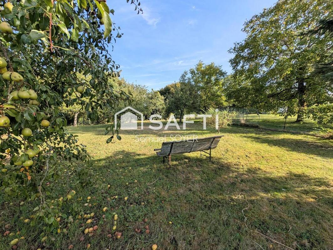 Photo 1 - Maison à TERGNIER