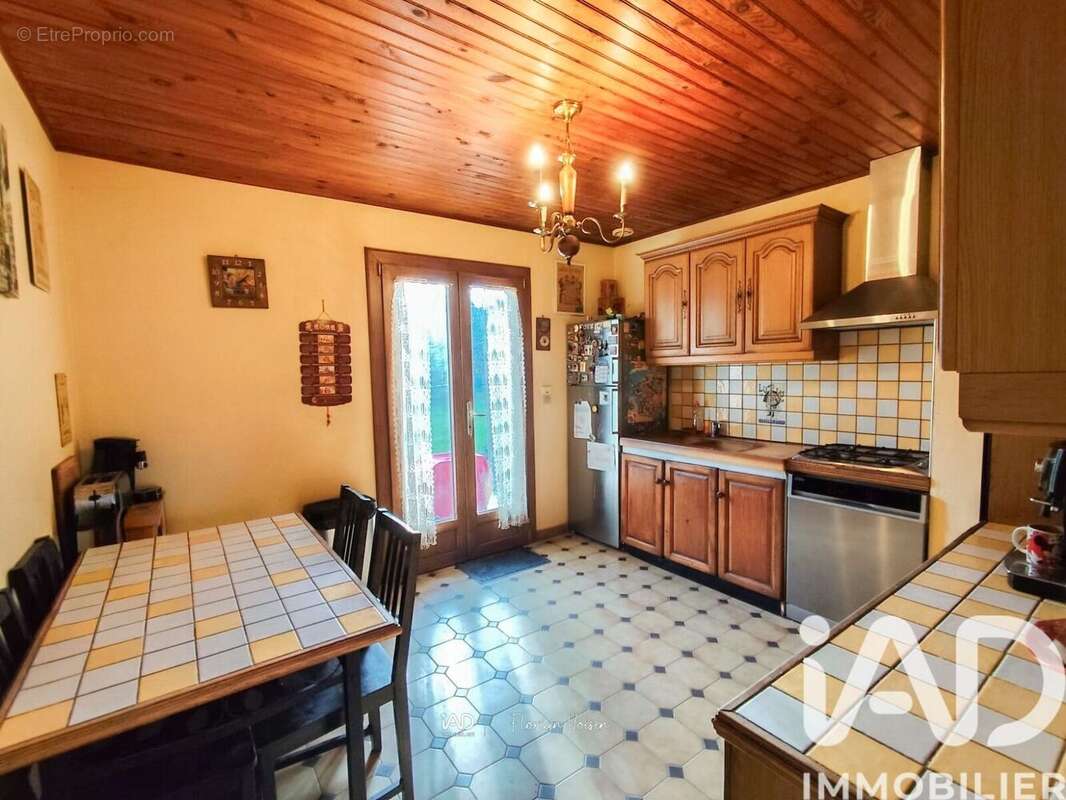 Photo 5 - Maison à JUZIERS