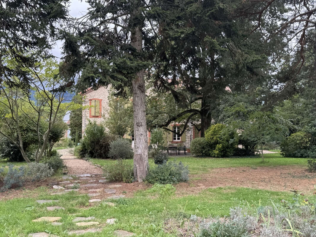 Maison à PAYRIN-AUGMONTEL