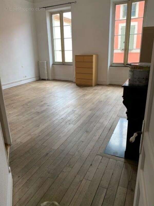 Appartement à CARCASSONNE