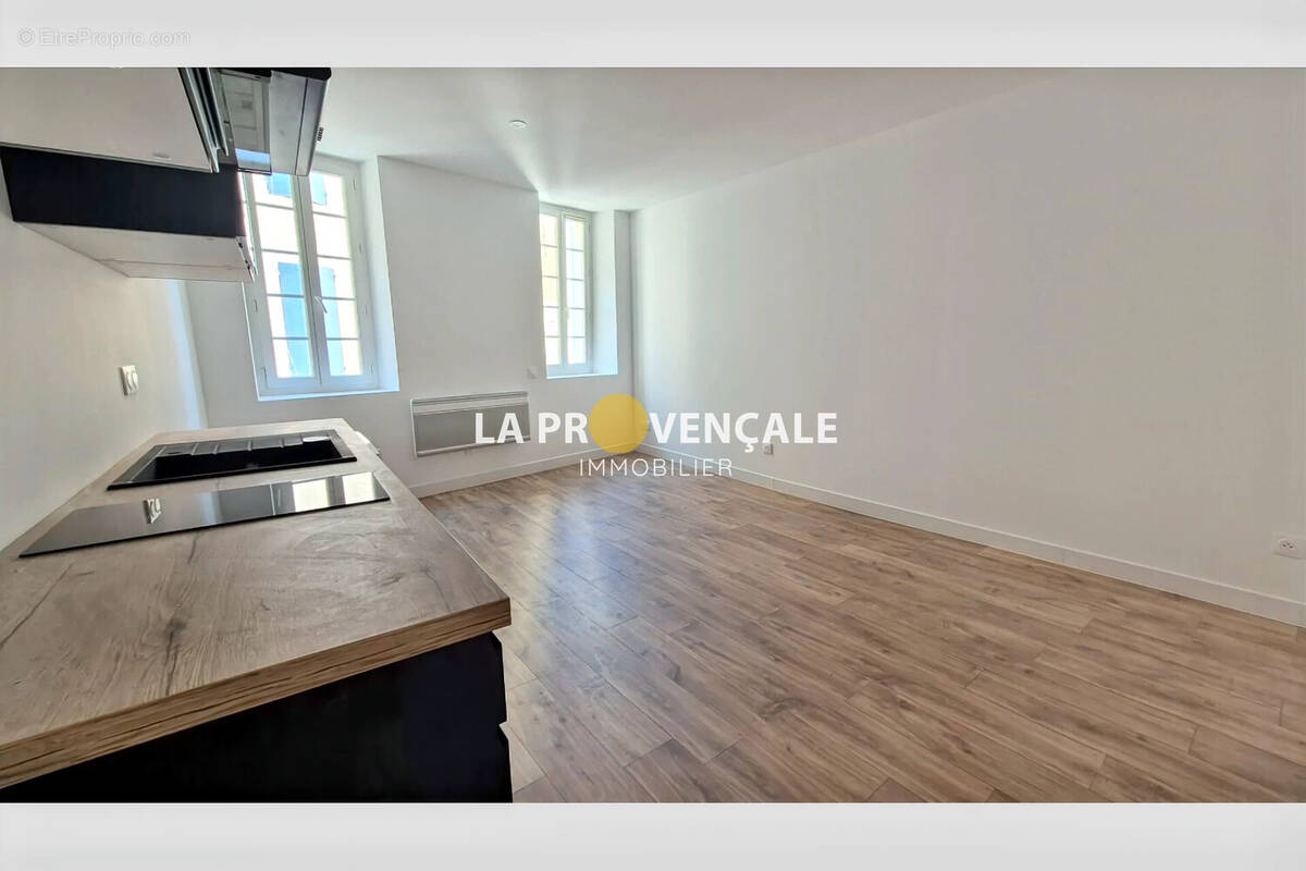 Appartement à TRETS