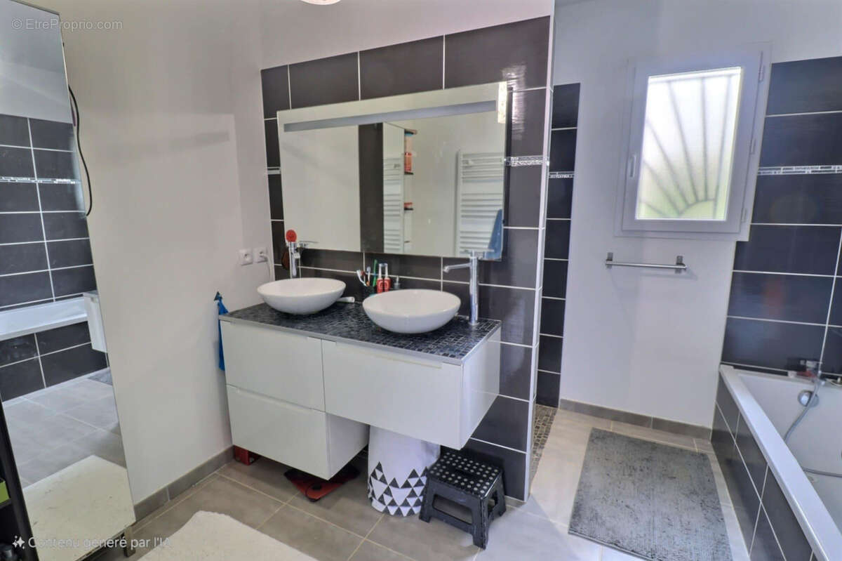 Maison à BAILLARGUES