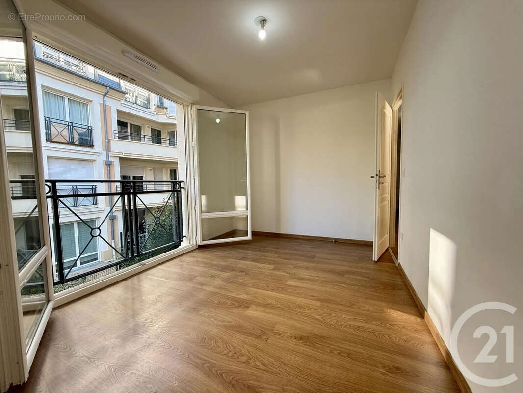Appartement à FONTAINEBLEAU