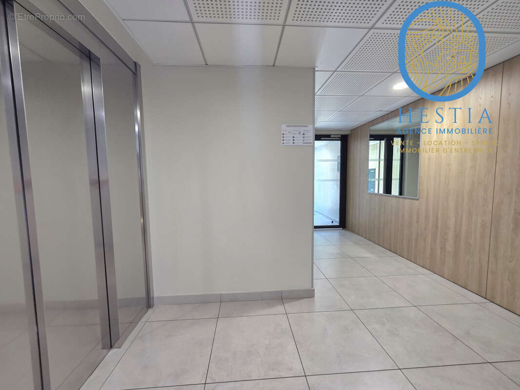 Voreppe, appartement 2p dernier etage - photo 11
