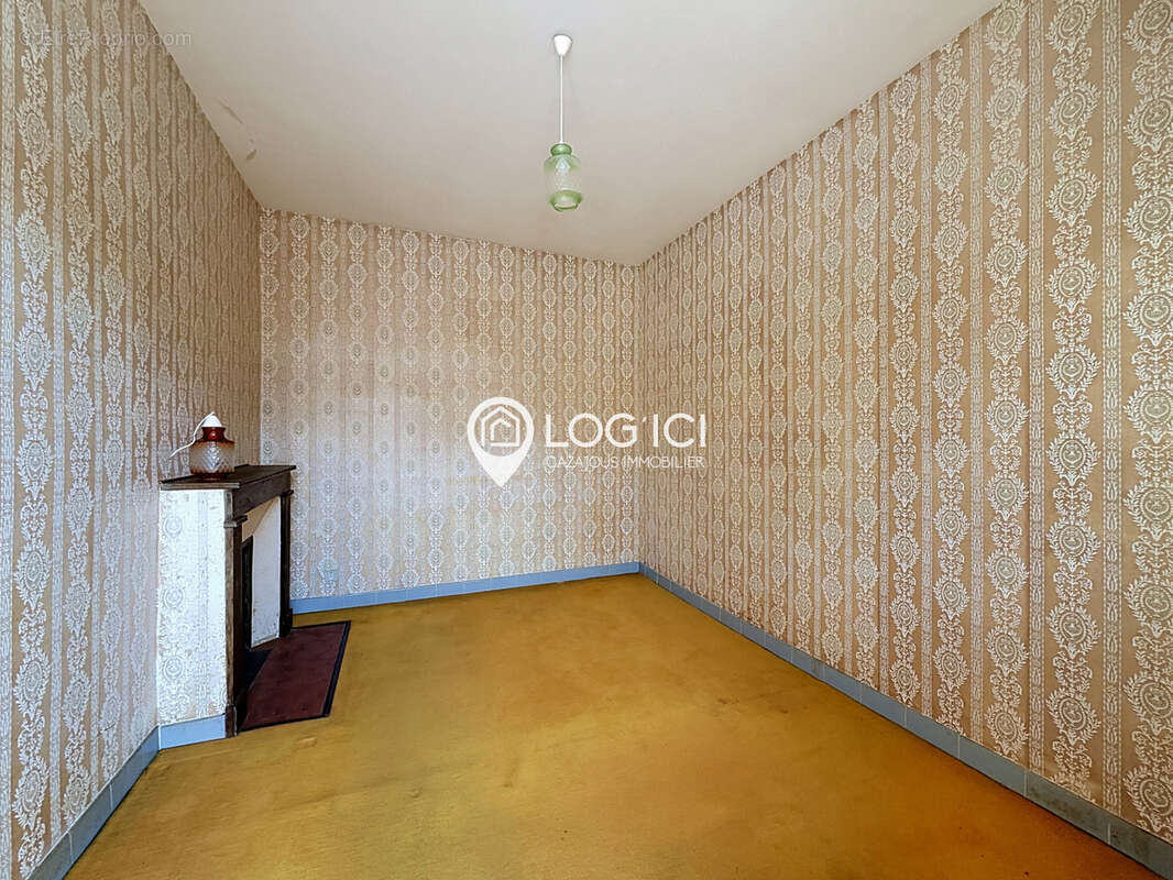 MONTAUT - Vente Ancien bureau de poste, maison familiale spacieuse avec sa grange - photo 20