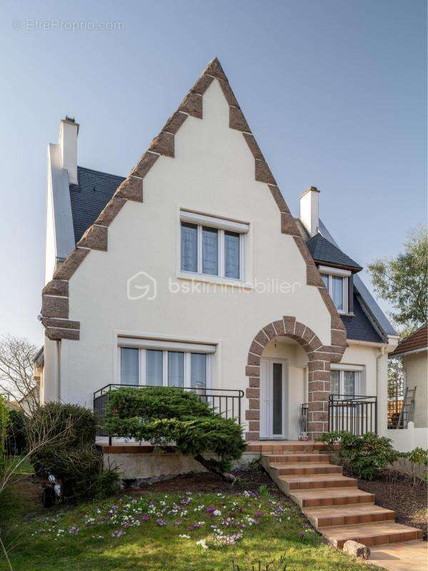 Maison familiale 5 pièces avec sous-sol total - proximité rer d, commerces et écoles à pied - photo 18