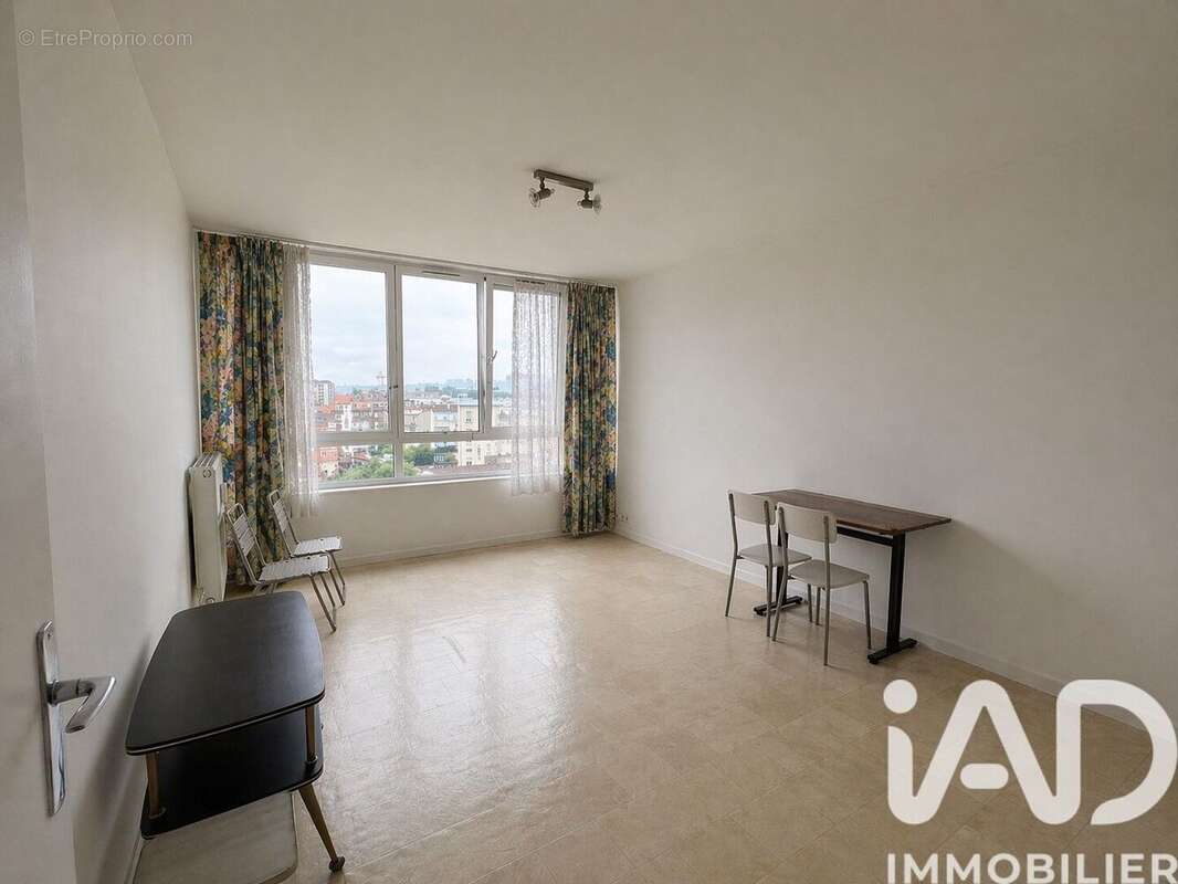 Photo 2 - Appartement à AUBERVILLIERS