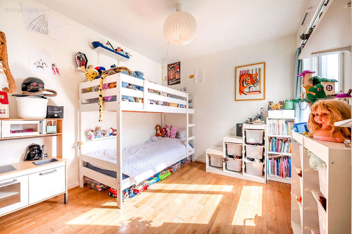 Appartement à PARIS-12E