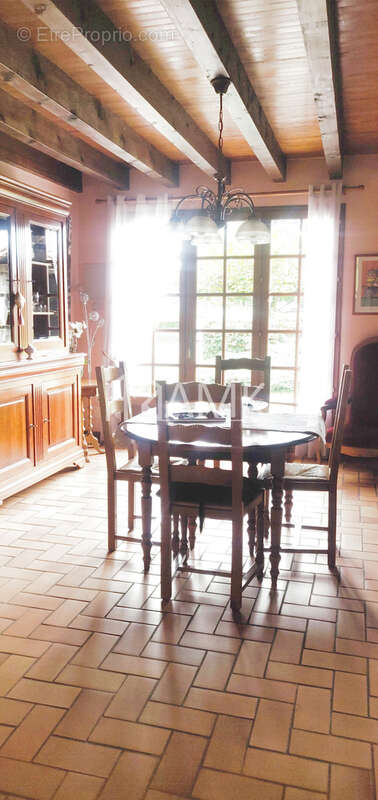 Maison à SAINT-GEOIRE-EN-VALDAINE