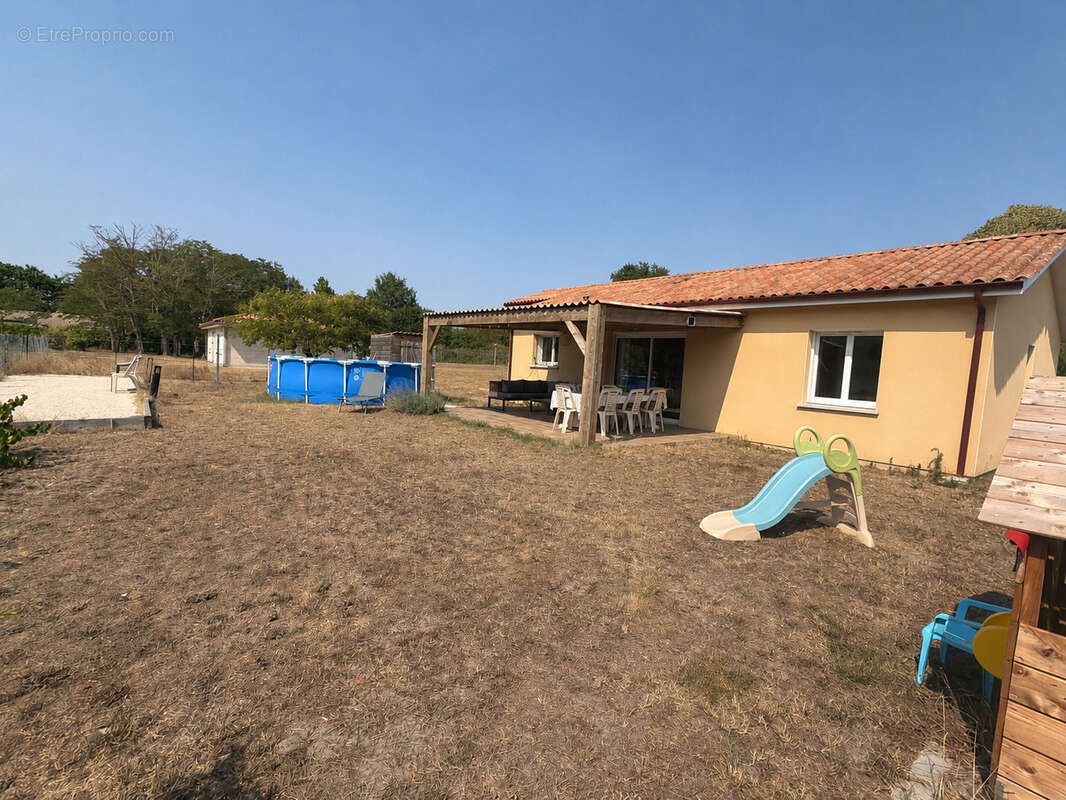 Maison récente de 2022   Confort moderne, 3 chambres et jardin - photo 12