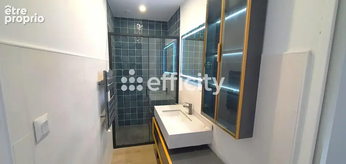 Maison 115 m² à Saint-Laurent-De-Brevedent  - photo 8