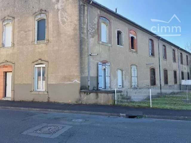 Appartement à AUSSILLON