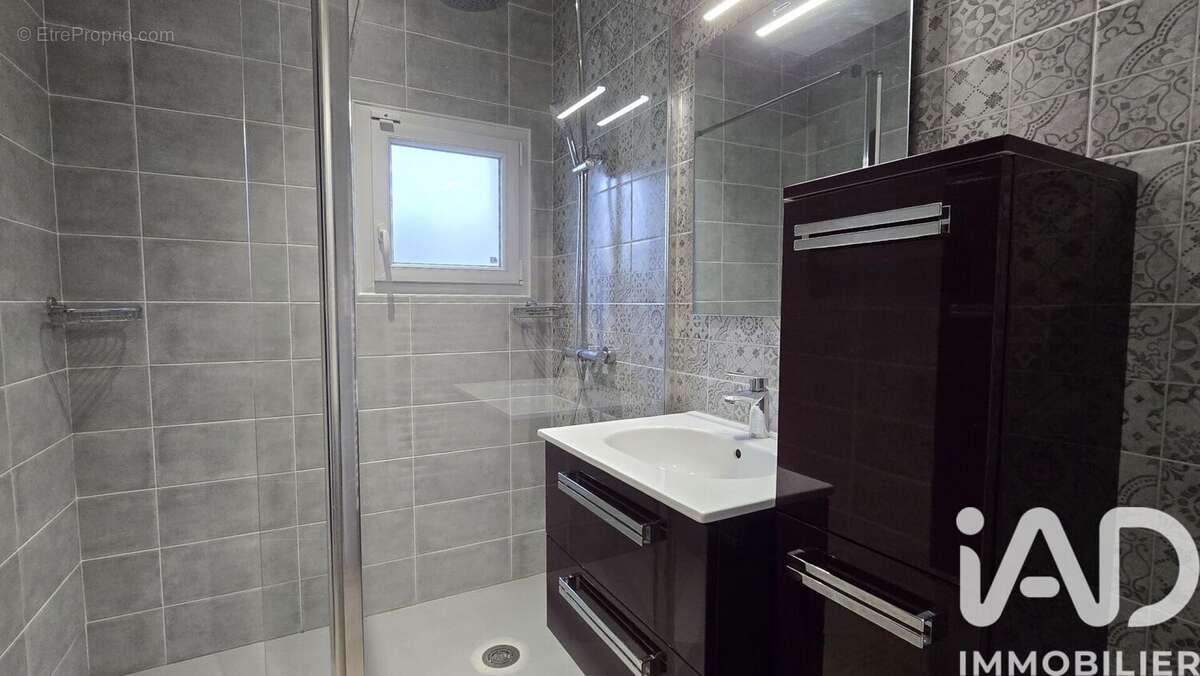 Photo 6 - Maison à LIVRE-SUR-CHANGEON