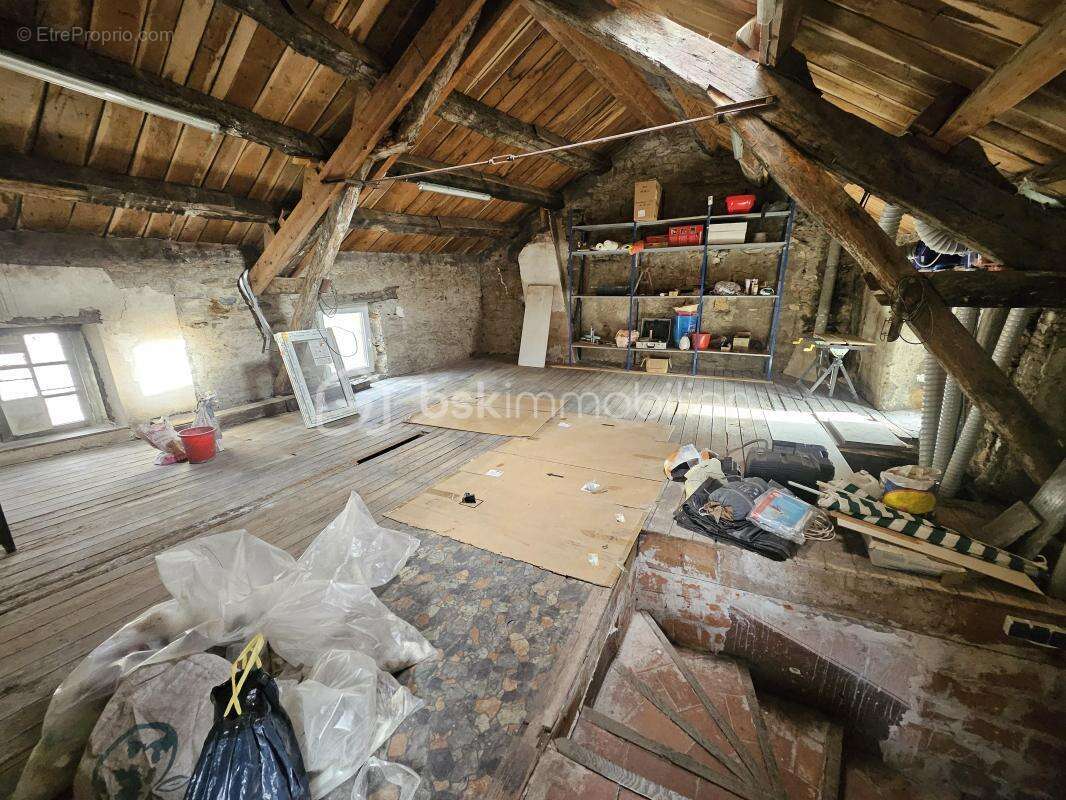 Maison à SAINT-PONS-DE-THOMIERES