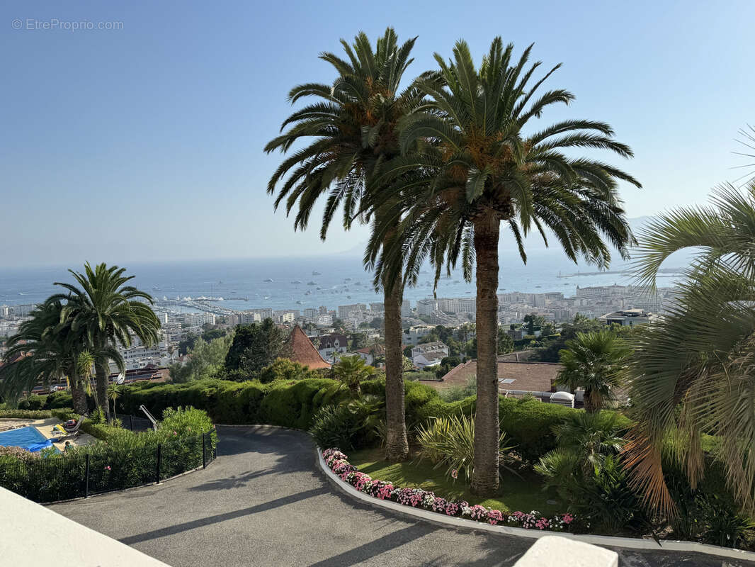 Appartement à CANNES