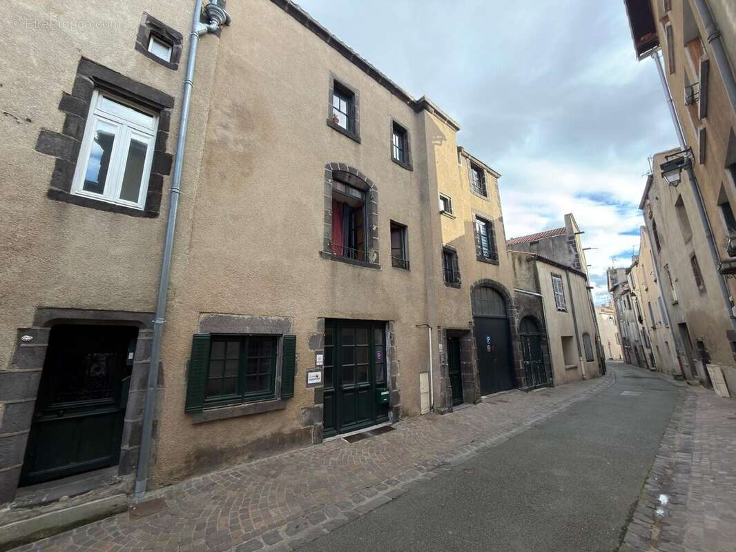 Appartement à RIOM